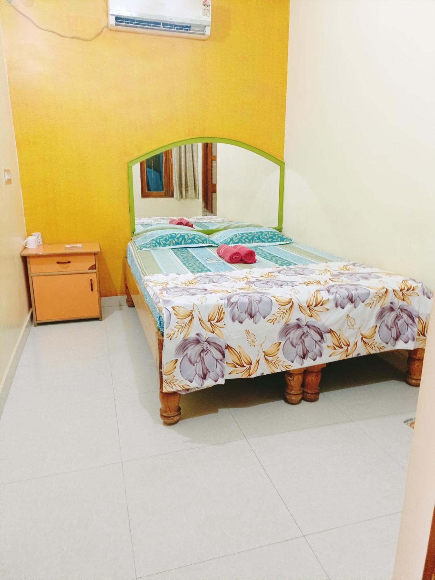 Thilak Home Stay Hampi Dış mekan fotoğraf
