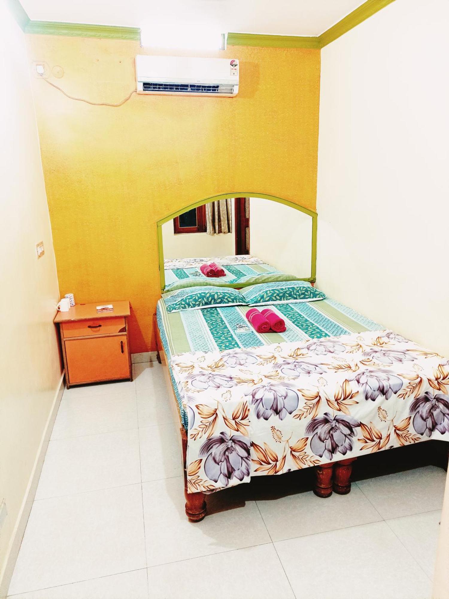 Thilak Home Stay Hampi Dış mekan fotoğraf